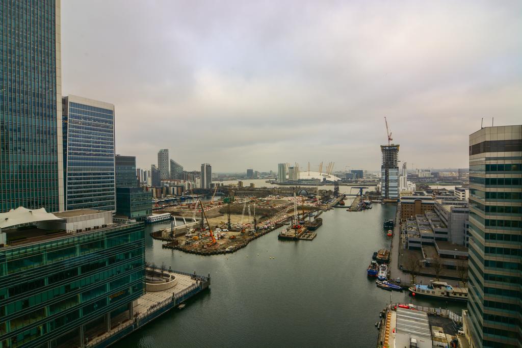 Canary Wharf - Corporate River View Apartments London Exteriör bild