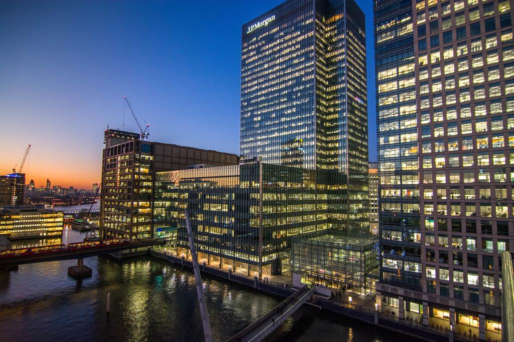 Canary Wharf - Corporate River View Apartments London Exteriör bild